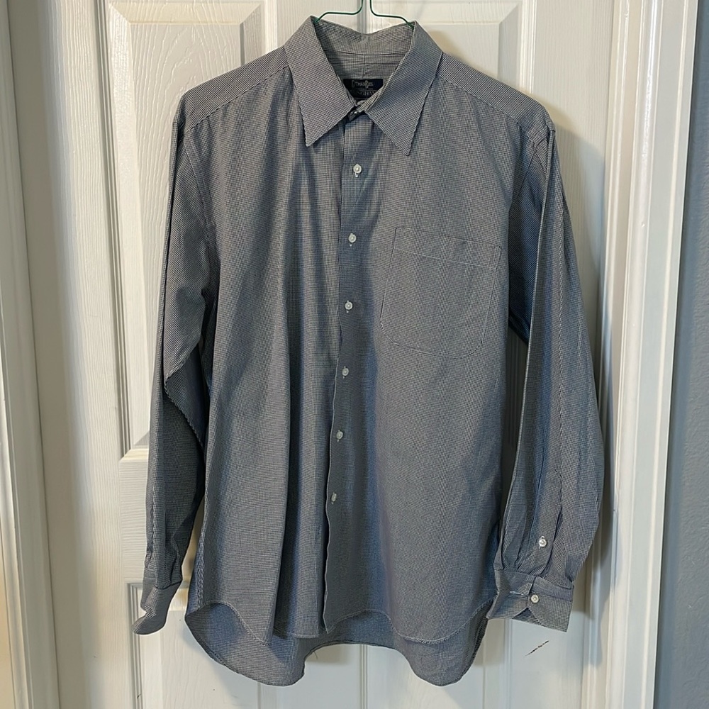 Gitman Brothers 100% cotton black/white gingham dress shirt. Size 16/35, large.